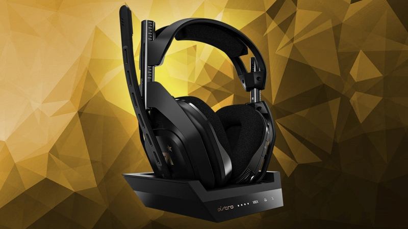 SteelSeries Arctis 7 vs Astro A50 Gaming Headset