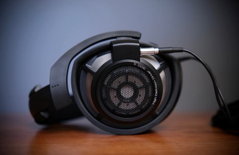 Sennheiser HD 800S vs Focal Clear