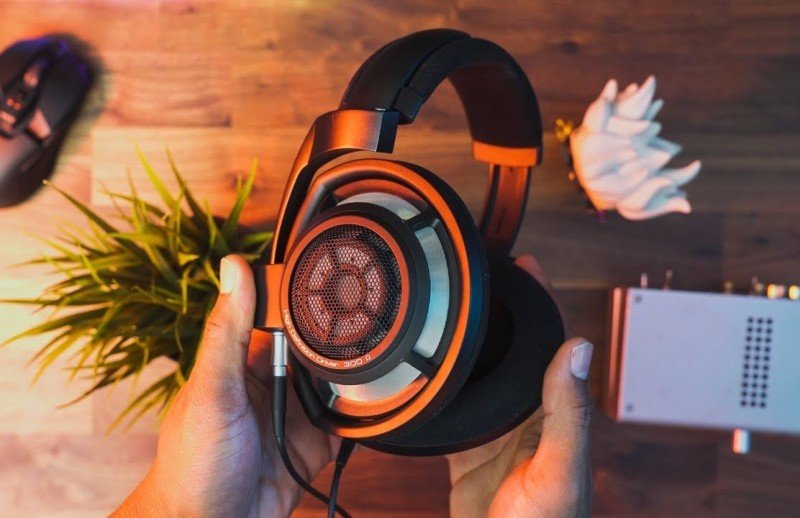Sennheiser HD 800S vs Focal Clear