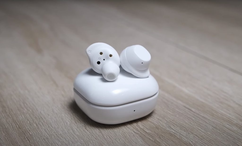 Samsung Galaxy Buds FE Connectivity and Software