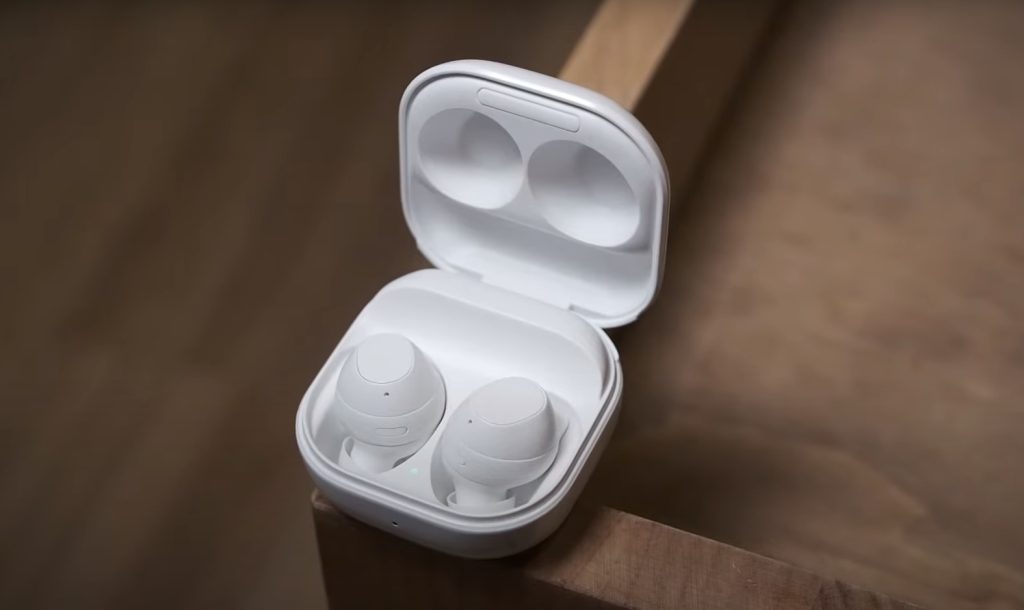 Samsung Galaxy Buds FE Battery Life and Charging